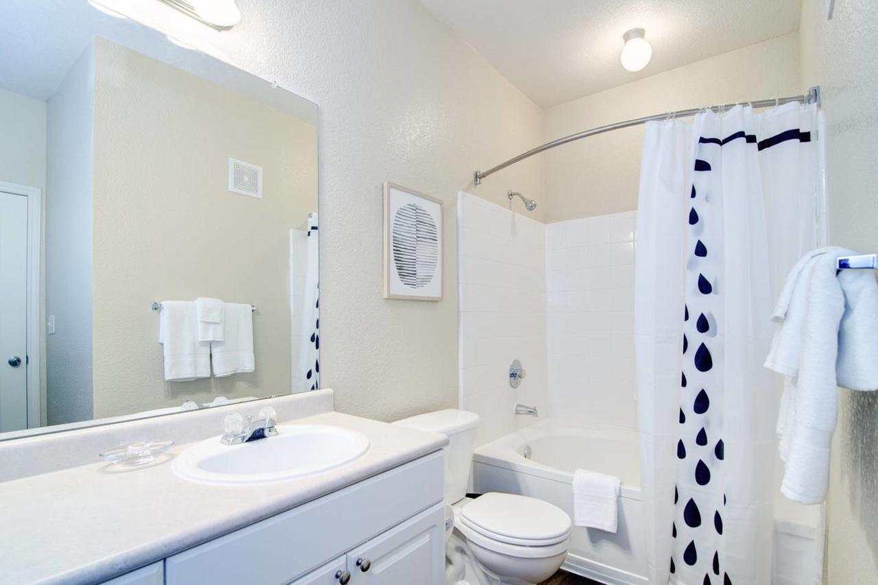 Heart Of Downtown Memphis! Sleeps 6! Apartment Bagian luar foto